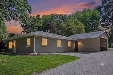 403 Mineral Spgs, Winona Lake, IN 46590