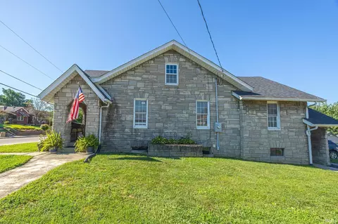1445 Jackson St, Jasper, IN 47546 photo 4