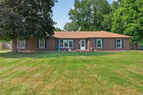 1920 W Westholme Dr, Marion, IN 46952