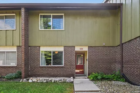 2500 Topsfield Rd #603, South Bend, IN 46614