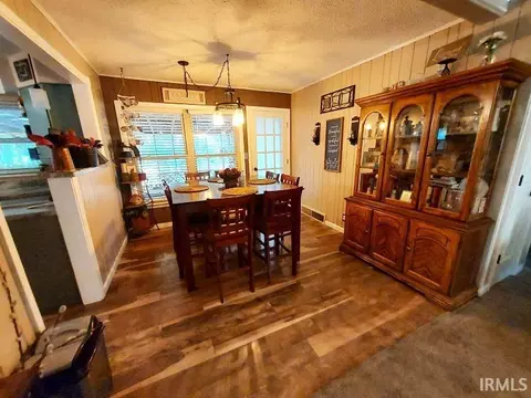 Dining - 1037 Dorbett St, Jasper, IN 47546 photo 2 of 2