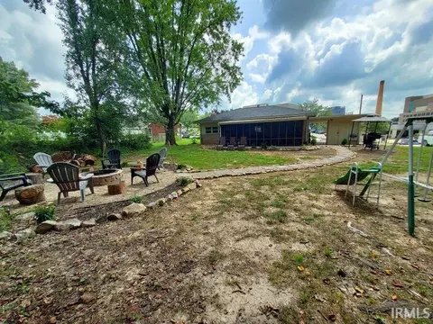 Exterior - 1037 Dorbett St, Jasper, IN 47546 photo 9 of 16