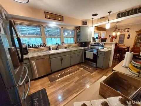 Kitchen - 1037 Dorbett St, Jasper, IN 47546 photo 1 of 3