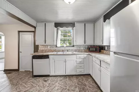 Kitchen - 223 N Maple St, Lagrange, IN 46761 photo 3 of 3