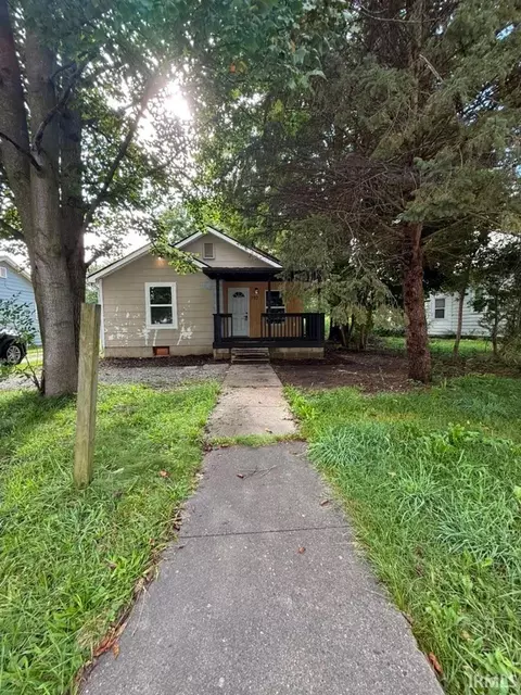 710 S State St, Greenfield, IN 46140