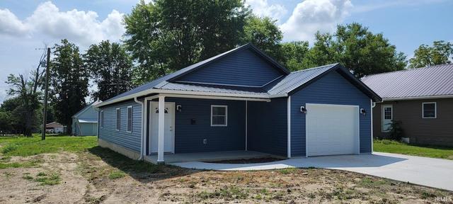 705 S Indiana St, Bicknell, IN 47512