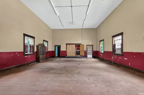 Other - 516 7th St, Covington, IN 47932 photo 5 of 11