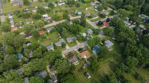 View/Area - 362 Parkway St, Lagrange, IN 46761 photo 7 of 12