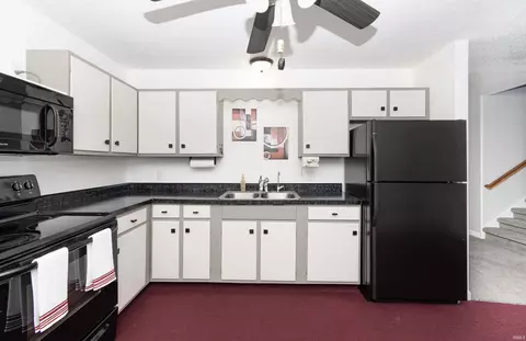 Kitchen - 362 Parkway St, Lagrange, IN 46761 photo 3 of 4