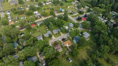View/Area - 362 Parkway St, Lagrange, IN 46761 photo 7 of 12