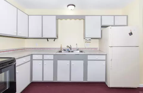 Kitchen - 362 Parkway St, Lagrange, IN 46761 photo 2 of 3