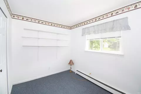 Bedroom - 362 Parkway St, Lagrange, IN 46761 photo 5 of 9