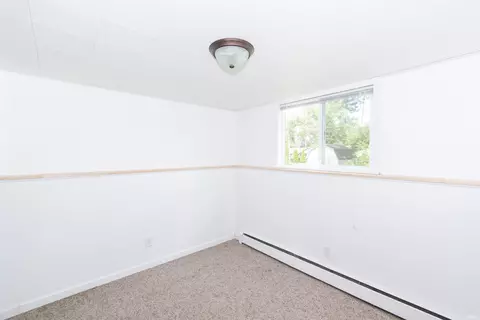 Bedroom - 362 Parkway St, Lagrange, IN 46761 photo 8 of 9