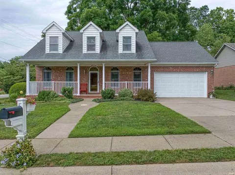 5733 Cherry Hill Dr, Newburgh, IN 47630