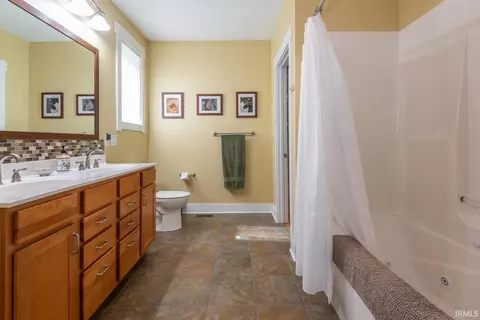 Bath - 1021 E Maxwell Ln, Bloomington, IN 47401 photo 1 of 2