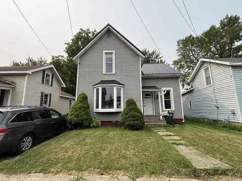 526 Dowling St, Kendallville, IN 46755