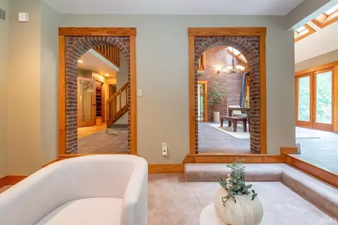 Entry Way - 5430 E James Rd, Bloomington, IN 47408 photo 7 of 10