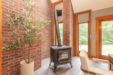 Entry Way - 5430 E James Rd, Bloomington, IN 47408 photo 5 of 10