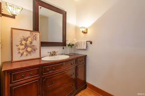 Bath - 5430 E James Rd, Bloomington, IN 47408 photo 1 of 7