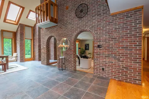 Entry Way - 5430 E James Rd, Bloomington, IN 47408 photo 4 of 10