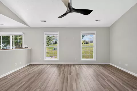Living - 404 Heritage Dr, Delphi, IN 46923 photo 2 of 4