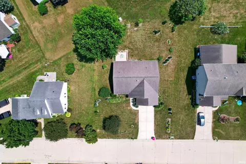 View/Area - 404 Heritage Dr, Delphi, IN 46923 photo 4 of 4