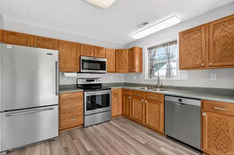 Kitchen - 404 Heritage Dr, Delphi, IN 46923 photo 1 of 3
