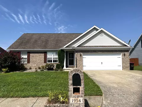 1954 Saint Lucia Dr, Newburgh, IN 47630