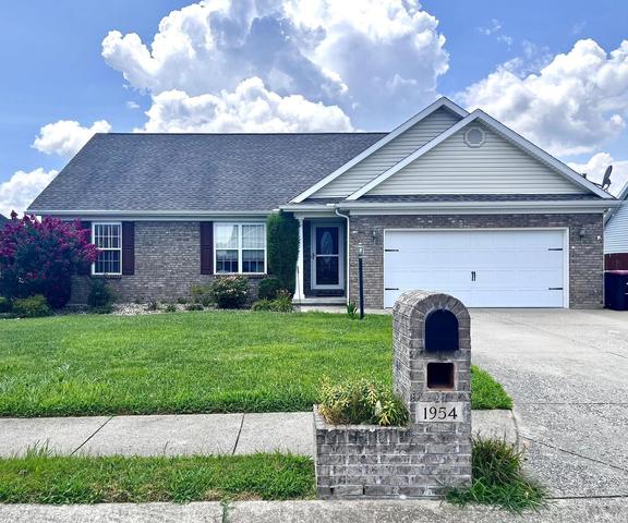 1954 Saint Lucia Dr, Newburgh, IN 47630