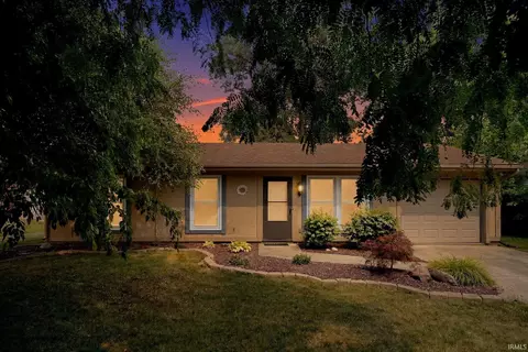 6916 Peartree Ln, Fort Wayne, IN 46825