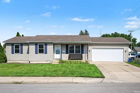 1104 S Main St, Mishawaka, IN 46544