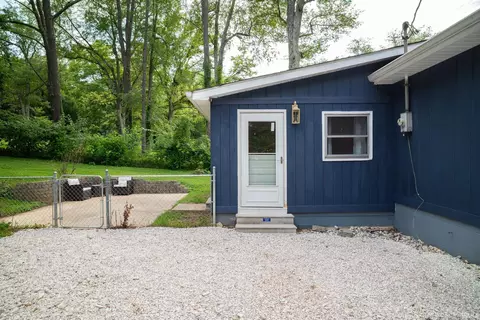 Exterior - 8106 Us Highway 50 W, Mitchell, IN 47446 photo 7 of 18