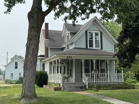211 S 10th St, Goshen, IN 46528