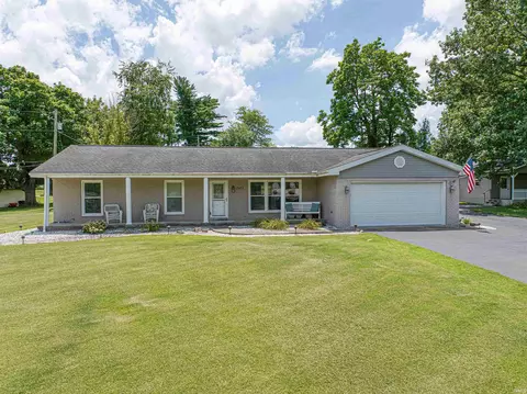 1477 W Sunset Dr, Boonville, IN 47601