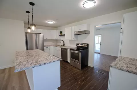 Kitchen - 2317 Apache Dr, Lafayette, IN 47909 photo 4 of 4