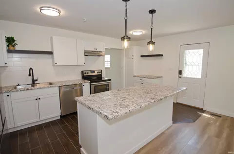 Kitchen - 2317 Apache Dr, Lafayette, IN 47909 photo 1 of 4