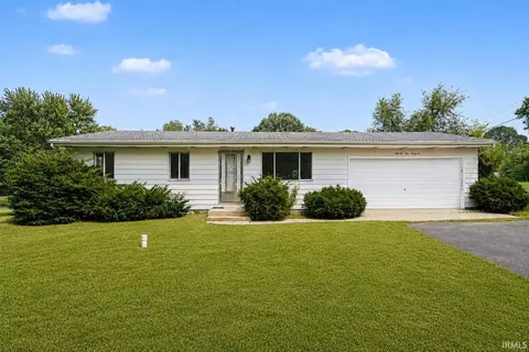 56266 Butternut Rd, South Bend, IN 46619
