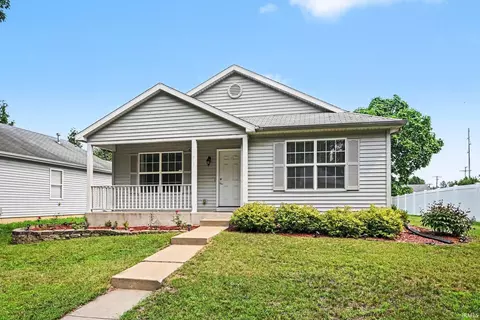 818 W Indiana Ave, Elkhart, IN 46516