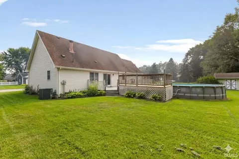 Exterior - 11425 Evergreen Blvd, Granger, IN 46530 photo 3 of 3