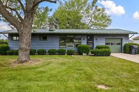 322 Meadow Dr, Union City, IN 47390