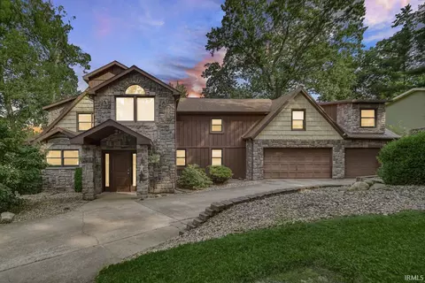 18318 Chickasaw Trl, Culver, IN 46511