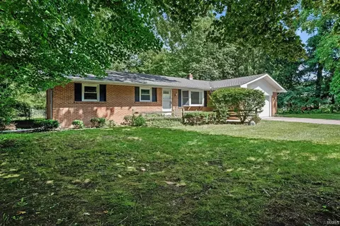 Exterior - 51678 Grape Rd, Granger, IN 46530 photo 2 of 7