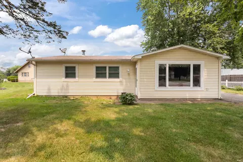 406 Brave Ct, Kokomo, IN 46902
