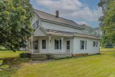 411 S Main St, Middlebury, IN 46540