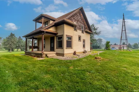 6985 E Hopewell Rd, Avilla, IN 46710