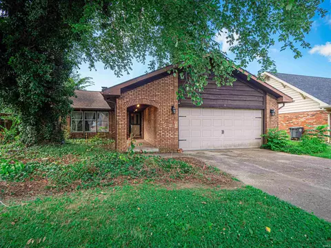 6709 Lincoln Ave, Evansville, IN 47715