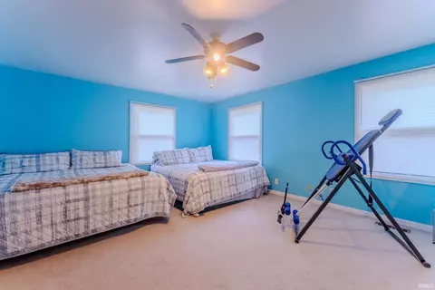 Bedroom - 511 Crown Hill Dr E, Wabash, IN 46992 photo 5 of 7