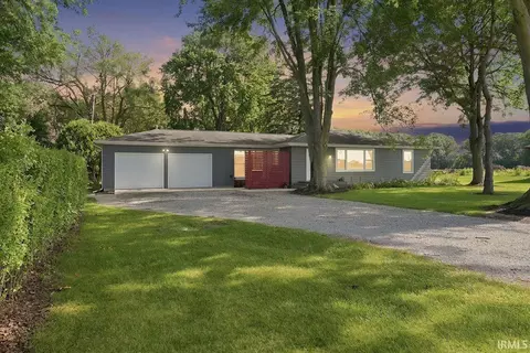 9023 Trier Rd, Fort Wayne, IN 46815