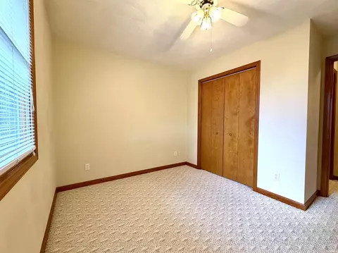Bedroom - 618 Maple Crest Blvd, Jasper, IN 47546 photo 1 of 3