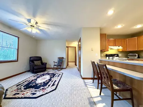 Living - 618 Maple Crest Blvd, Jasper, IN 47546 photo 3 of 4